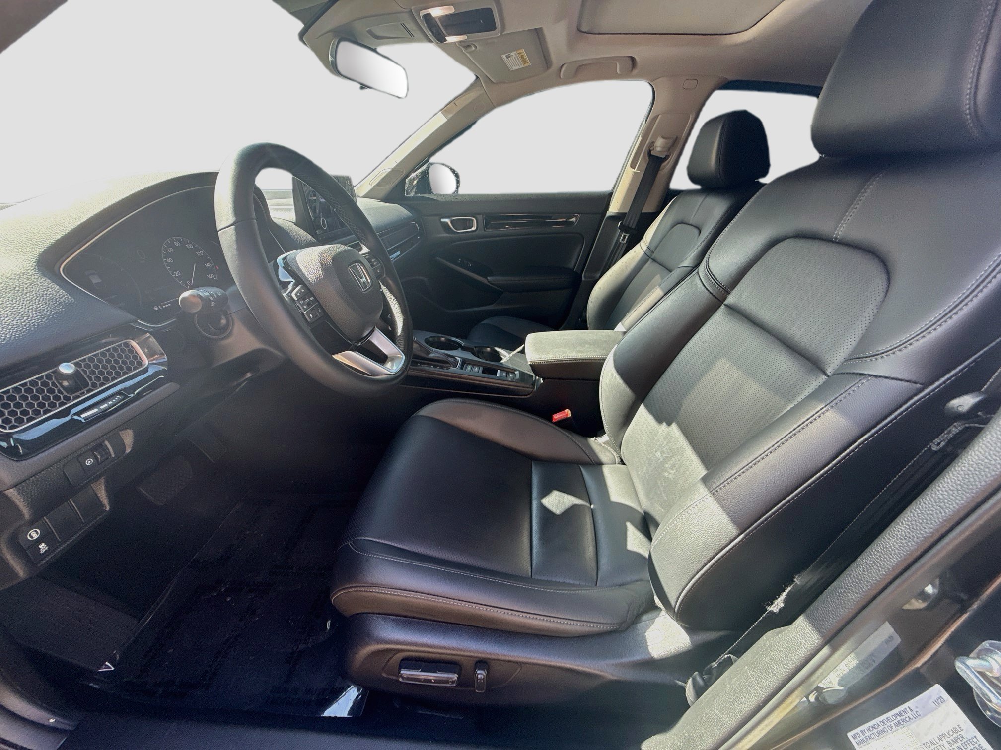 Used 2024 Meteorite Gray Metallic Honda EX-L image 18