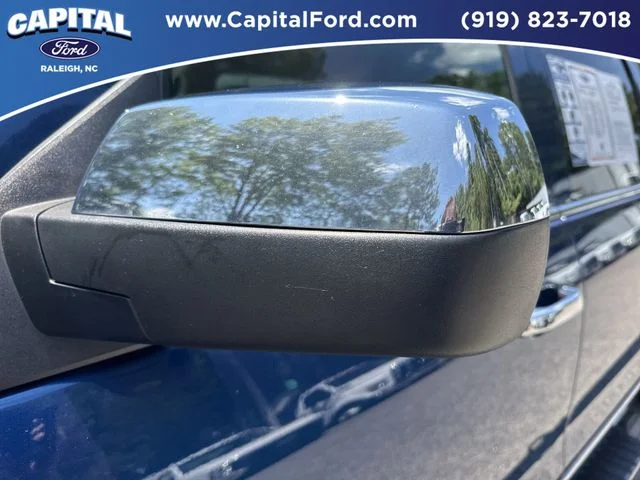 Used 2015  Chevrolet LTZ image 12