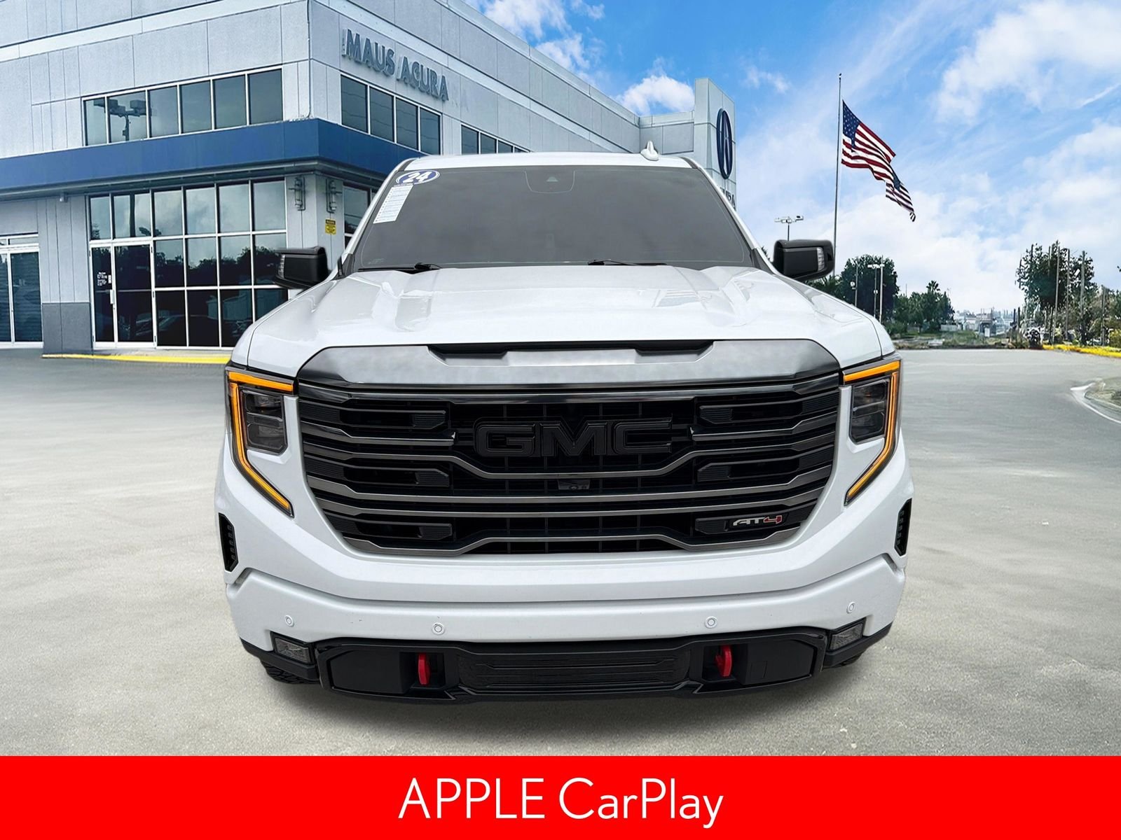 Used 2024 White GMC AT4 image 10