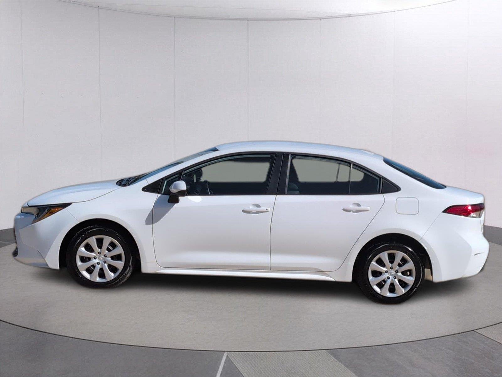 Used 2024 Ice Cap Toyota LE image 2