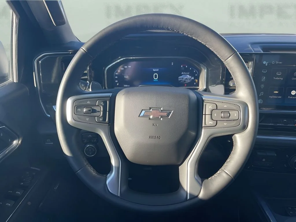 Used 2024 Summit White Chevrolet RST image 16