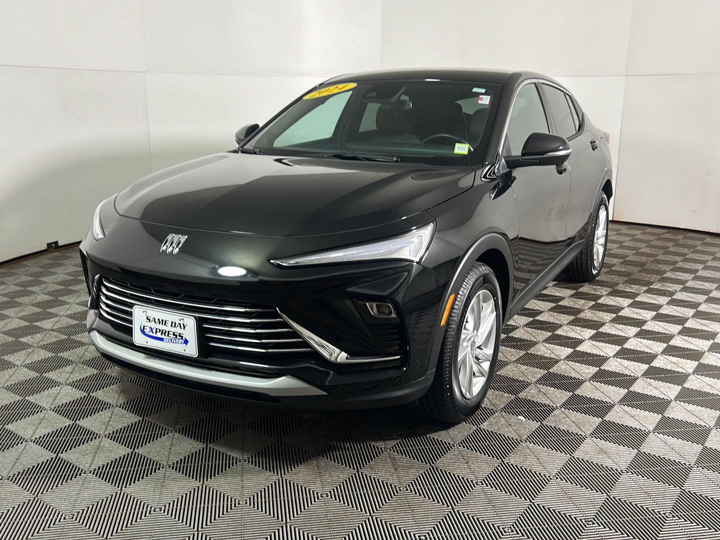 Used 2024 Ebony Twilight Metallic Buick Preferred image 10