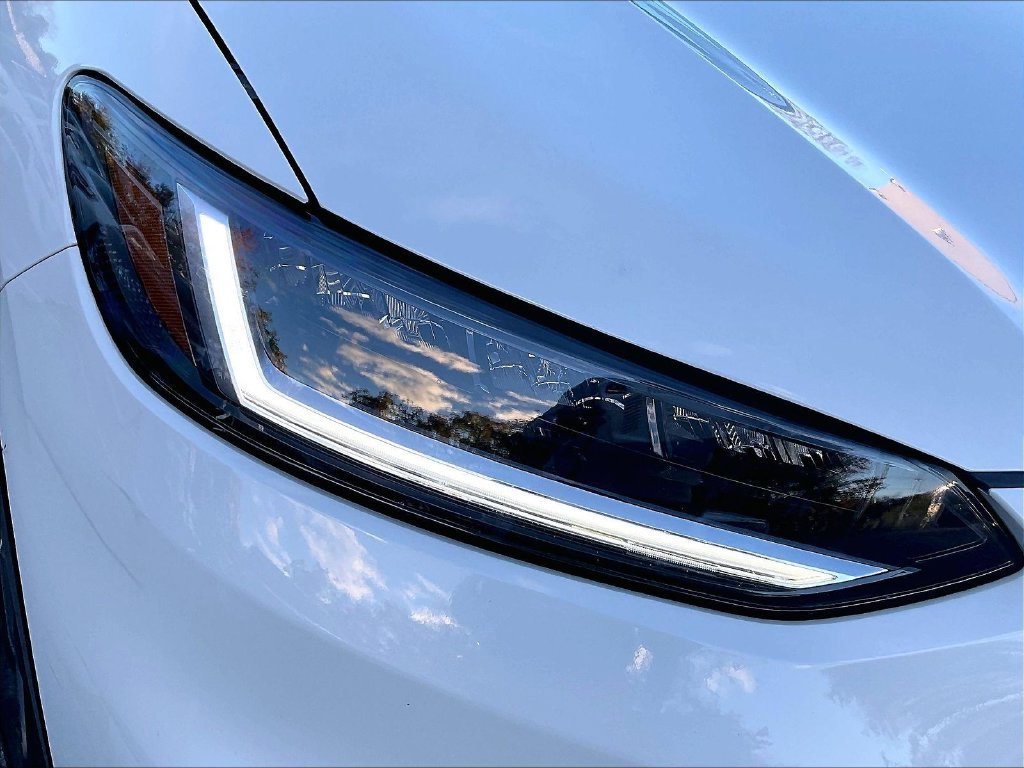 Certified Used 2024 Platinum White Pearl Honda EX-L image 32