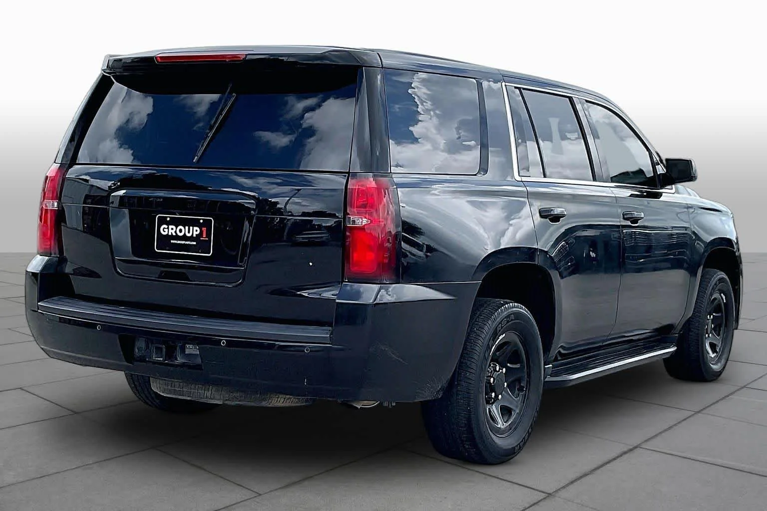 Used 2019 Black Chevrolet Commercial image 12