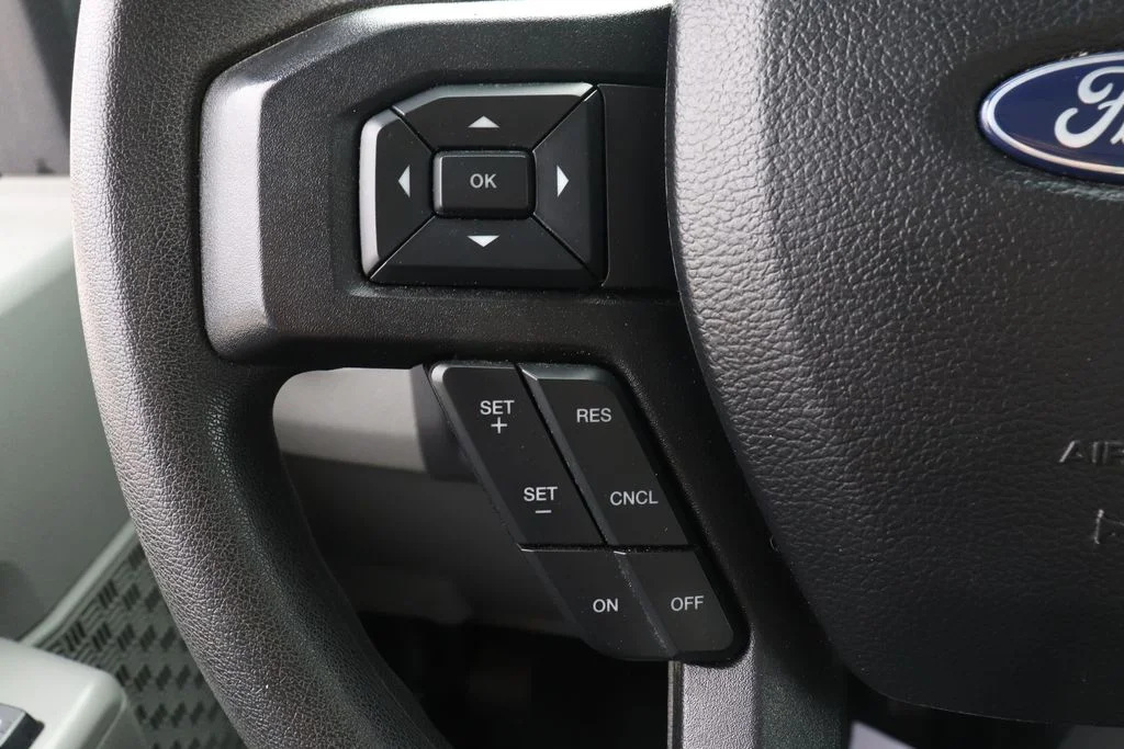 Used 2025 Oxford White Ford Base image 20