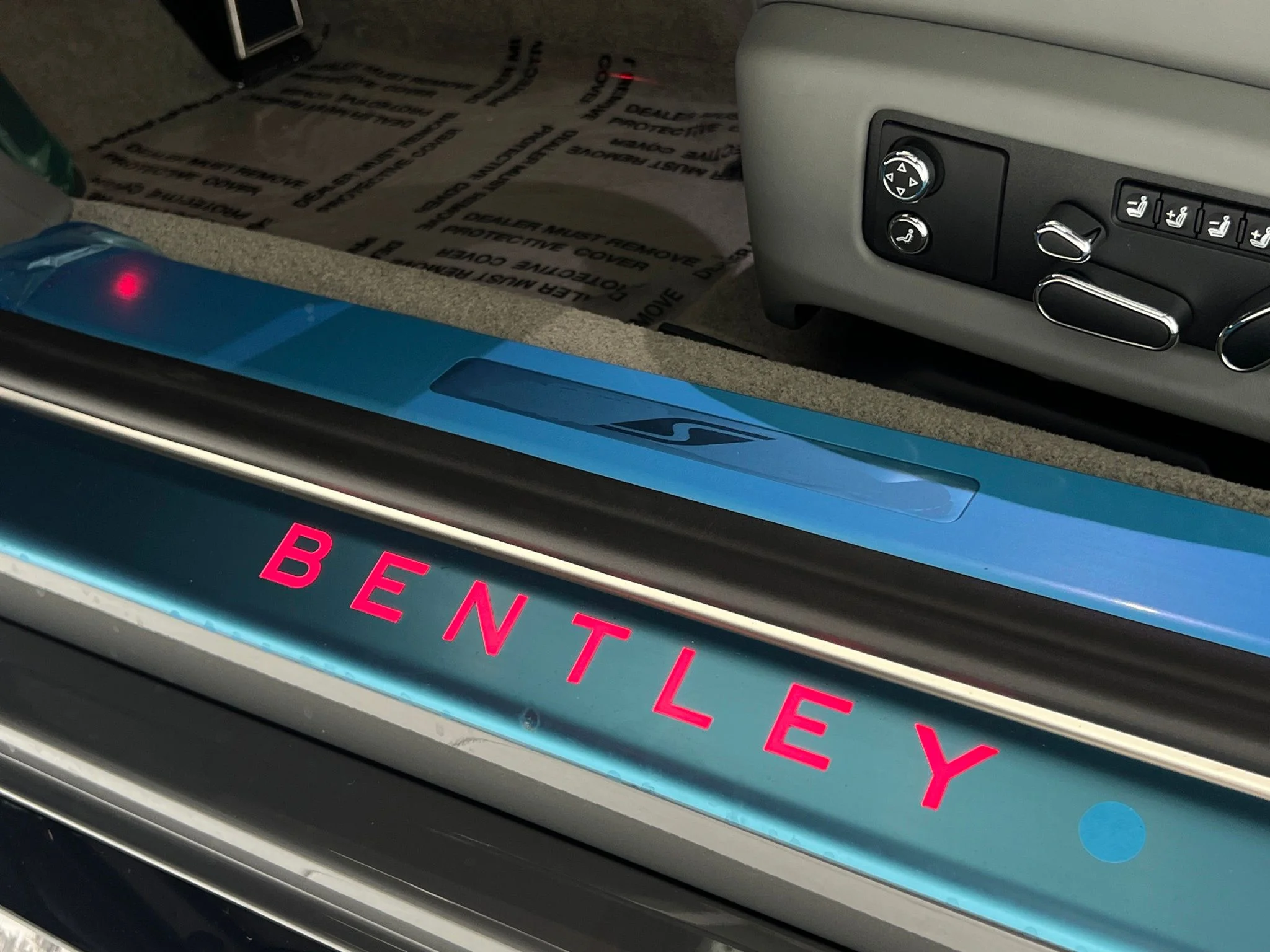 New 2026 Gray Bentley  image 29