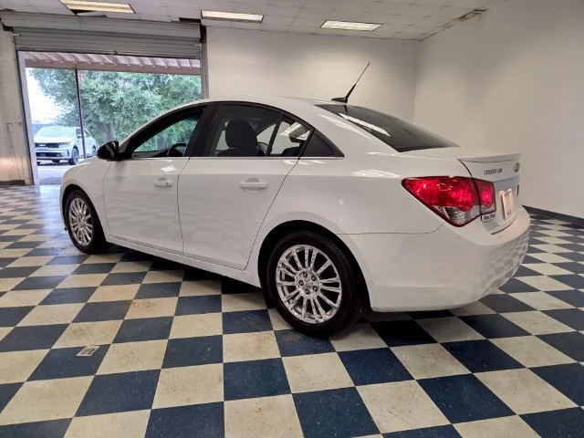 Used 2012 SUMMIT WHITE Chevrolet ECO image 5