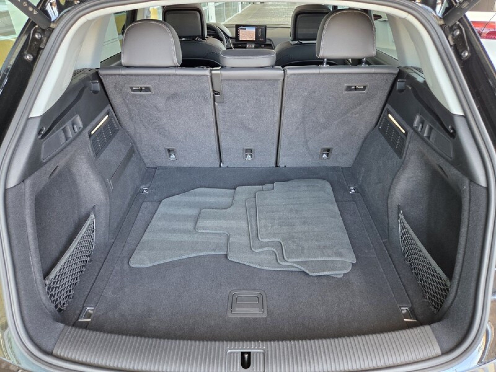 2025 Audi Q5 Premium Plus - Photo 17
