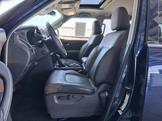 Used 2022 Blue INFINITI Premium Select image 18