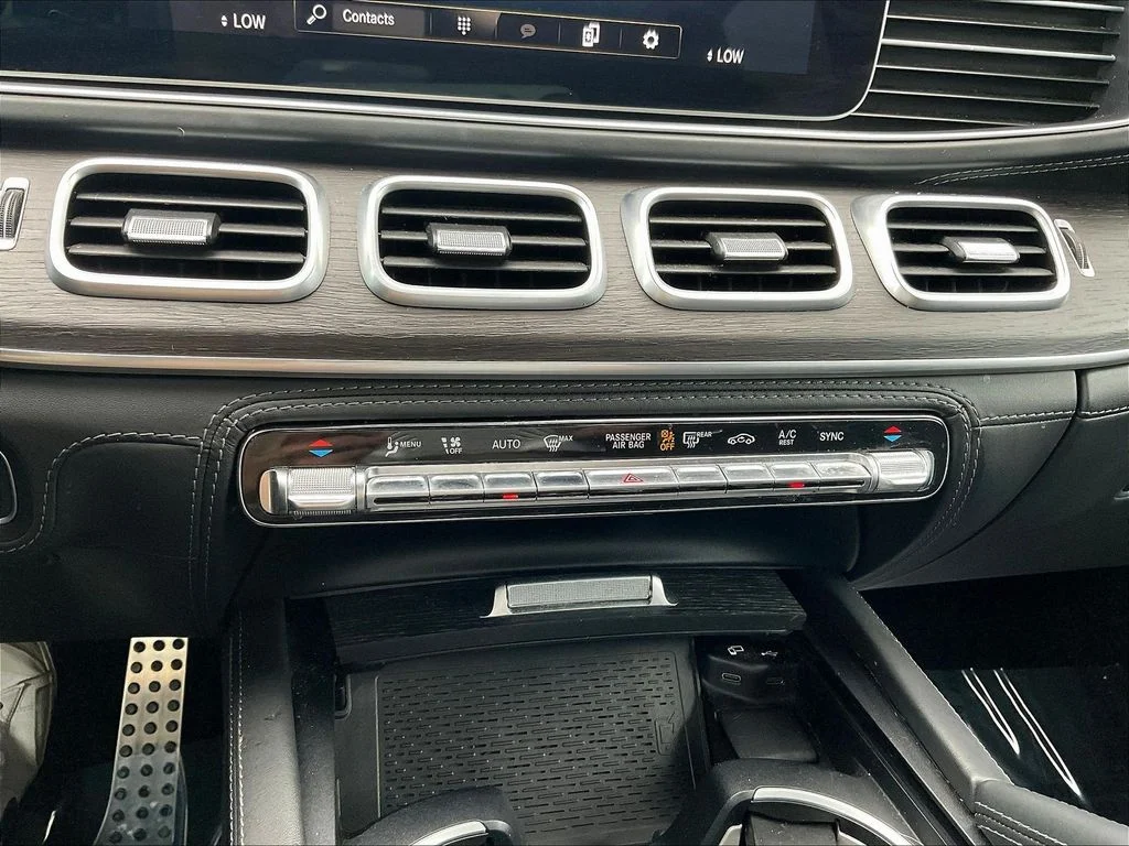 Used 2021 Obsidian Black Metallic Mercedes-Benz GLE 63 S AMG® image 16