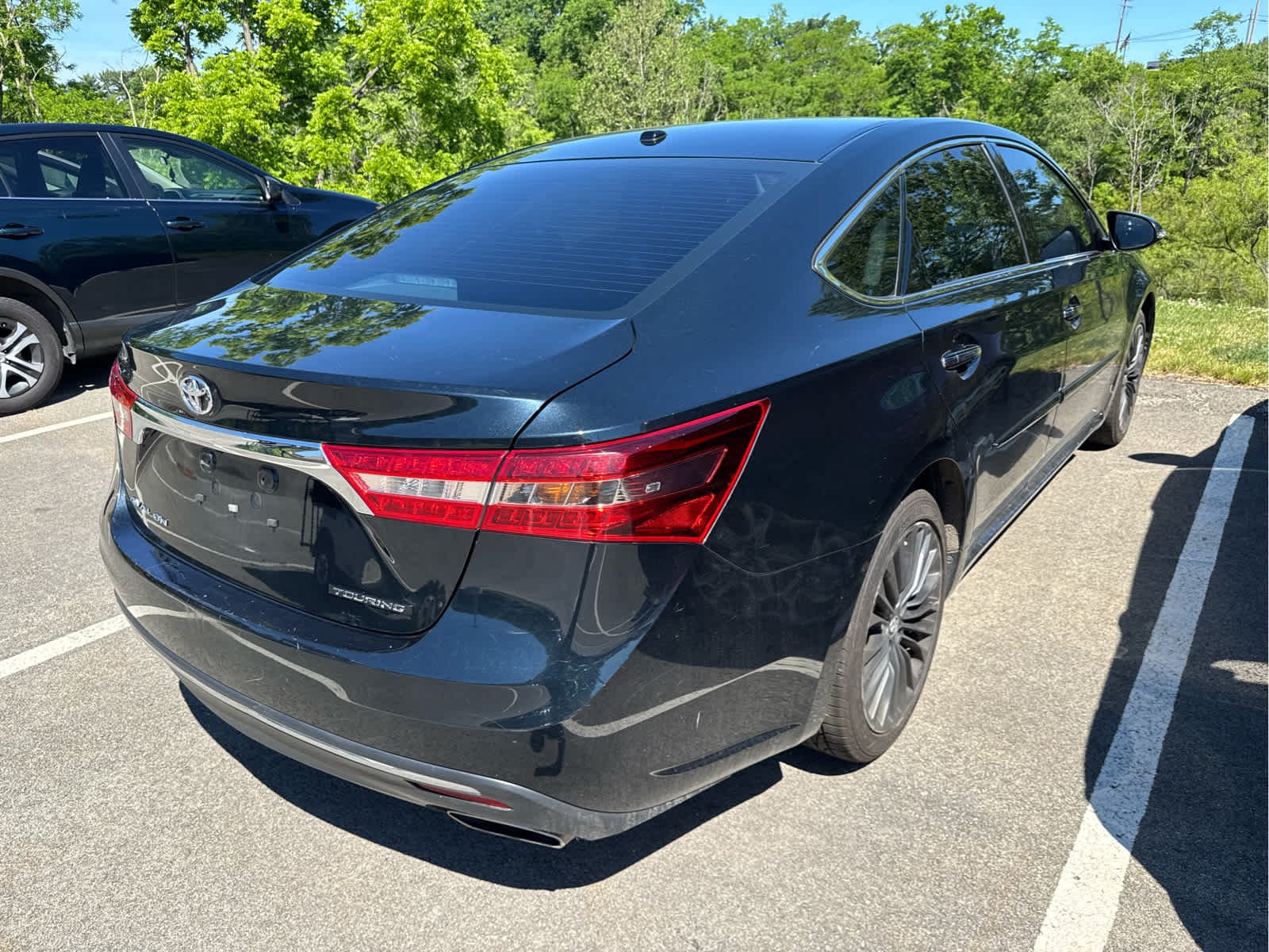 Used 2018 Cosmic Gray Mica Toyota Touring image 6