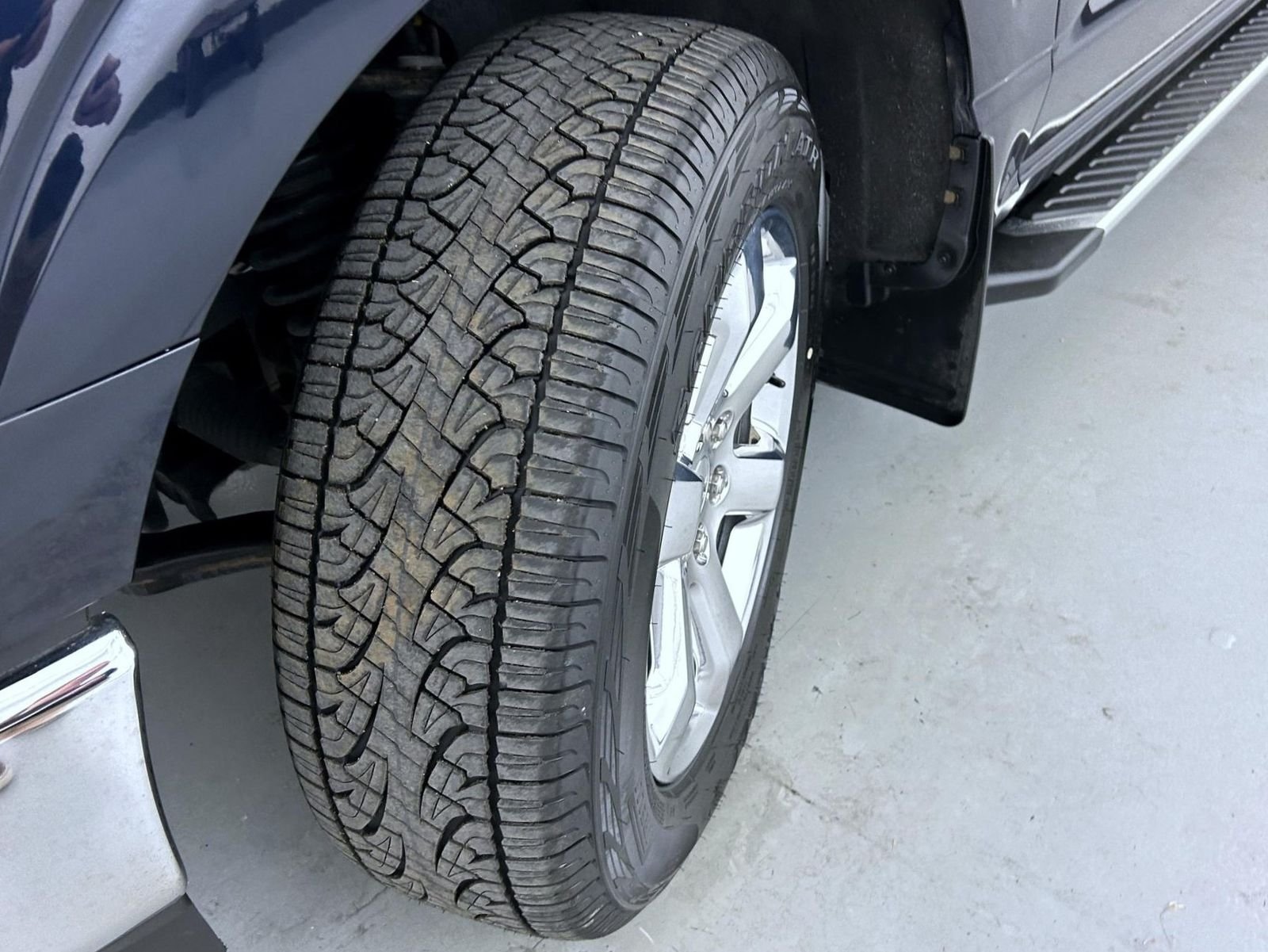 Used 2022 Blue Ford XLT image 24