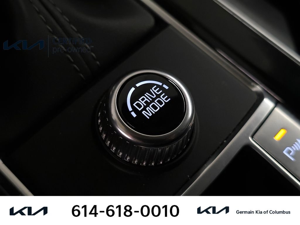 Certified Used 2025 Blue Kia SX image 32