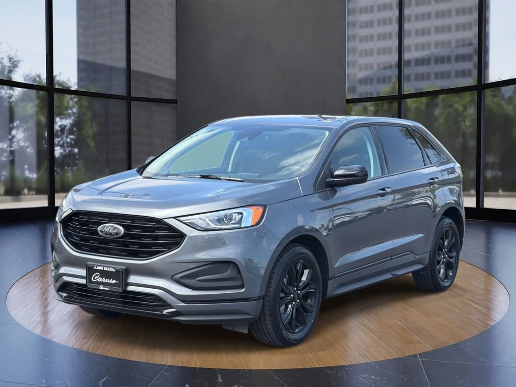 Certified Used 2024 Gray Metallic Ford SE image 7