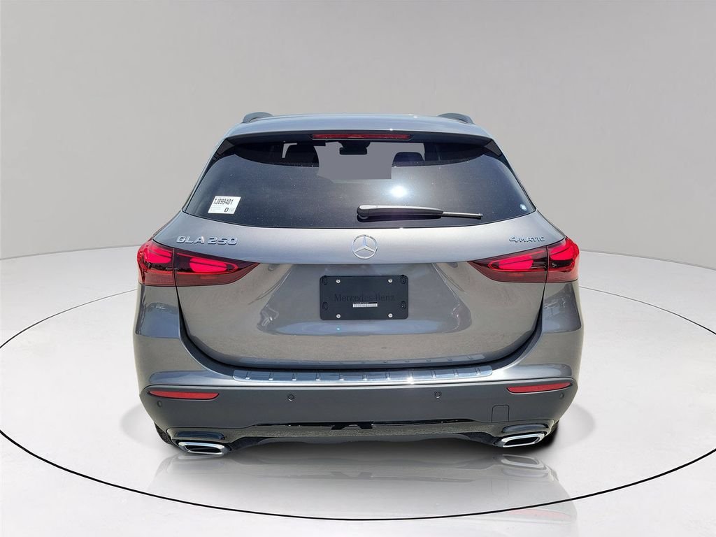 New 2026 Gray Mercedes-Benz GLA 250 image 5
