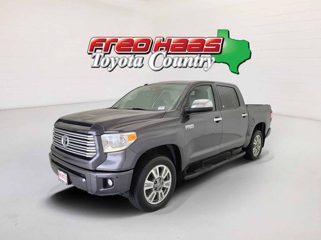 2017 Toyota Tundra 4WD Platinum