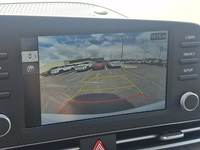 New 2026 White Hyundai SE image 16