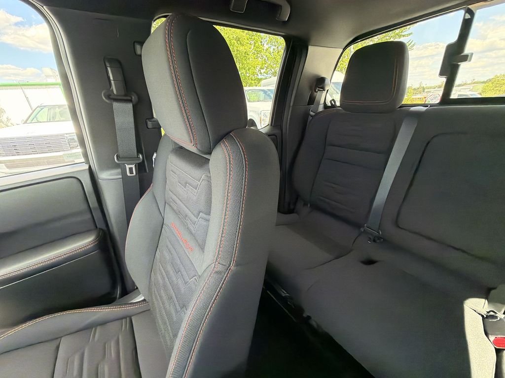 Used 2025 White Nissan PRO-4X image 14