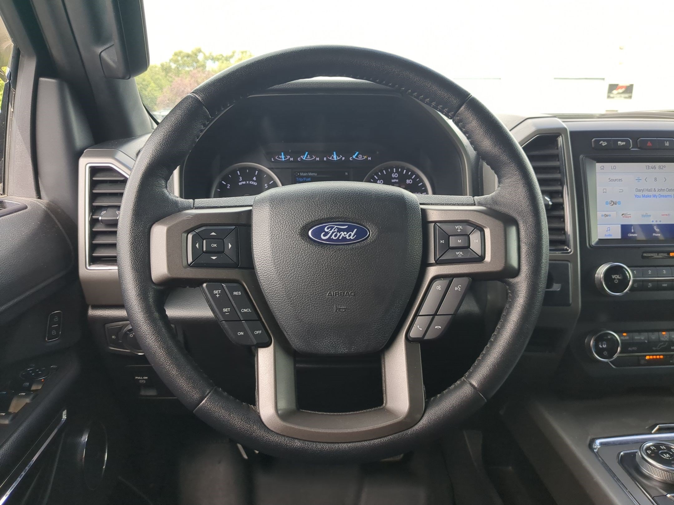 Used 2020 Magnetic Metallic Ford XLT image 16