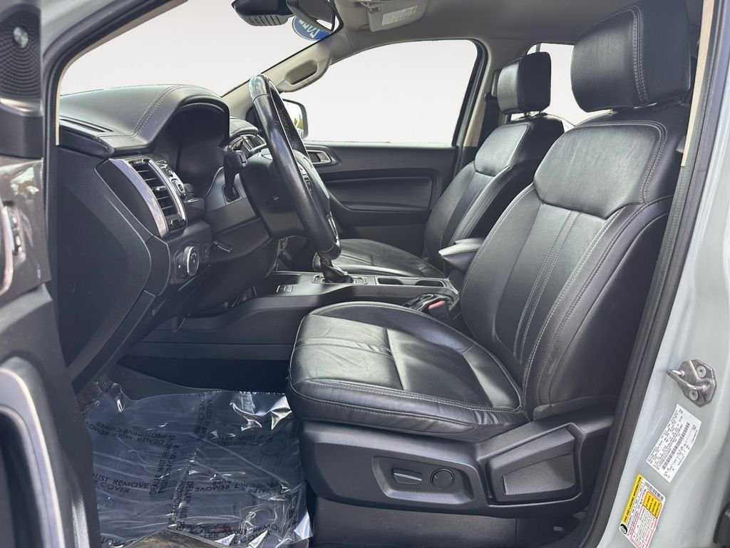Used 2022 Green Ford Lariat image 9