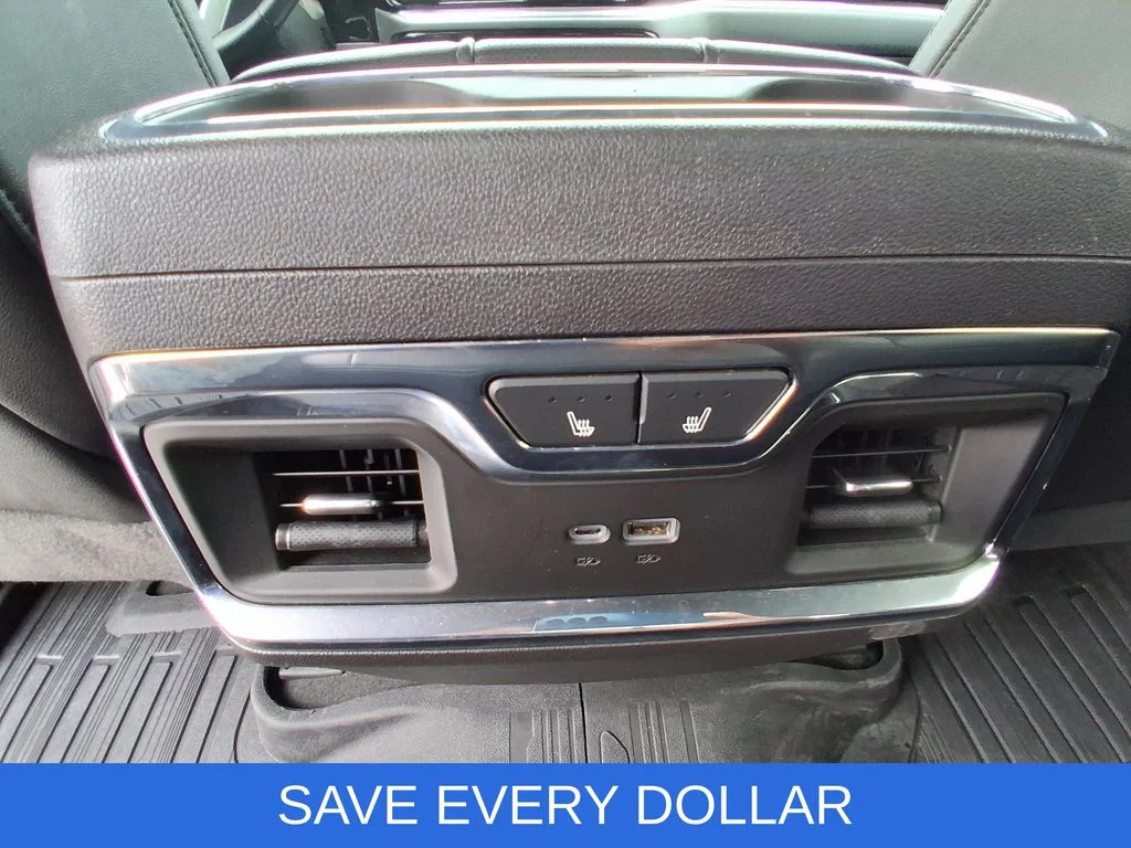 Used 2024 Black GMC SLT image 16