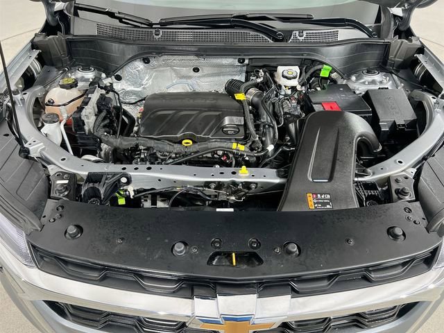 2025 Chevrolet Trax LT - Photo 35