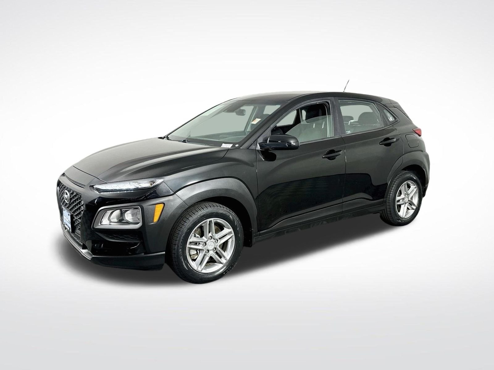 Used 2019 Ultra Black Pearl Hyundai SE image 4