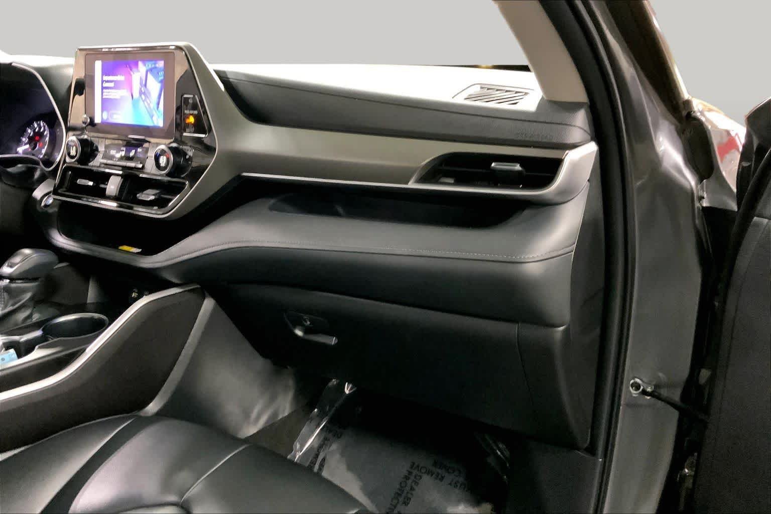 Used 2023 Magnetic Gray Metallic Toyota XLE image 19