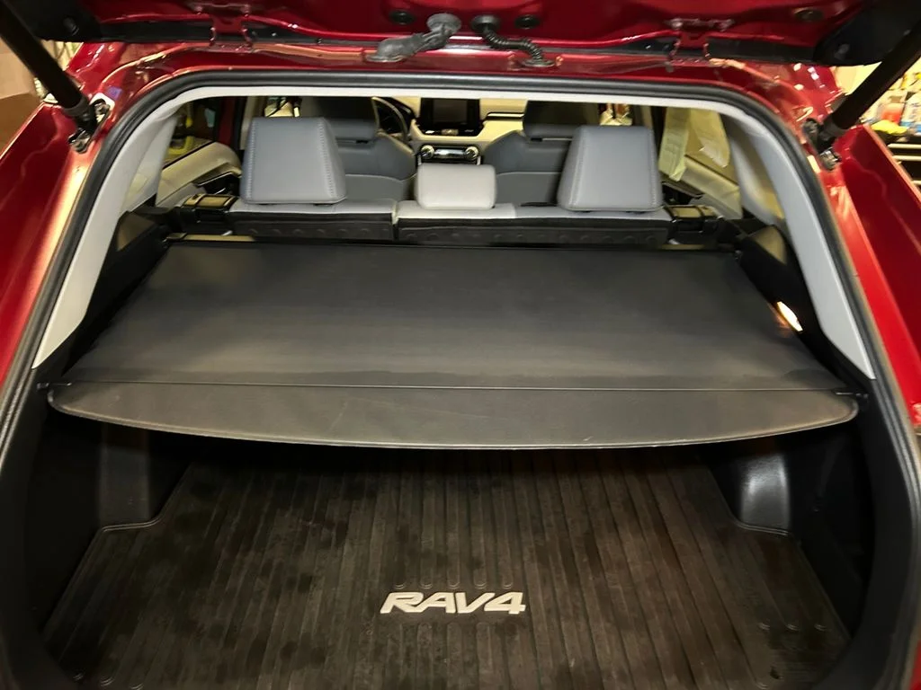 Used 2021 Pearl Toyota XLE Premium image 20