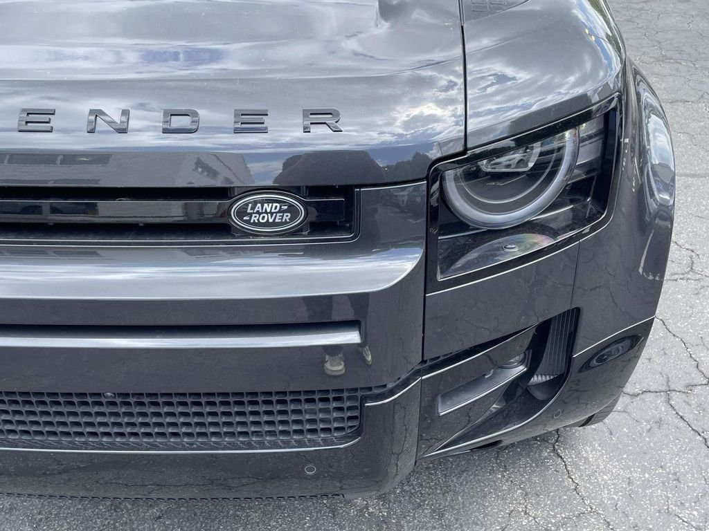 New 2026 Carpathian Grey Land Rover V8 image 7