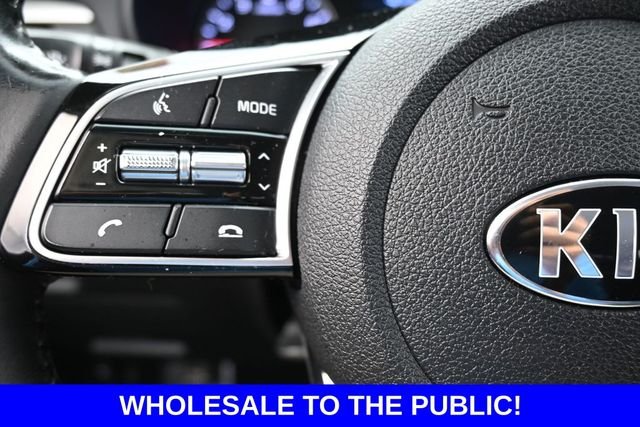 Used 2019 Black Kia S image 15