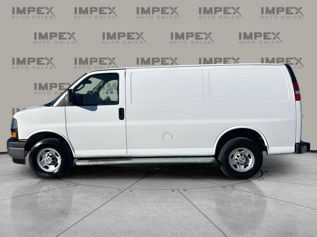 Used 2024 White Chevrolet Work Van image 2