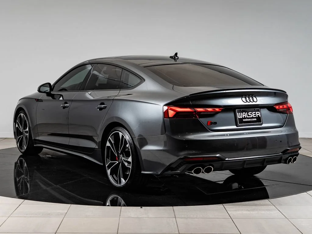 Used 2022 Daytona Gray Pearl Effect Audi Premium Plus image 6