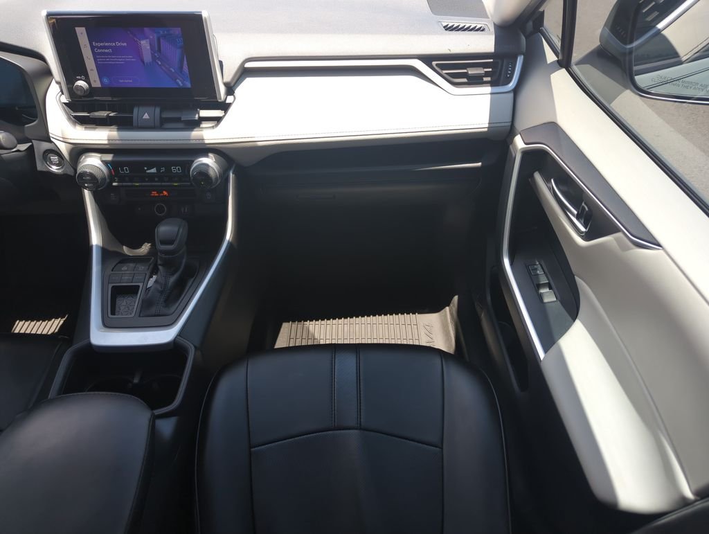 Used 2023 Green Toyota XLE image 16