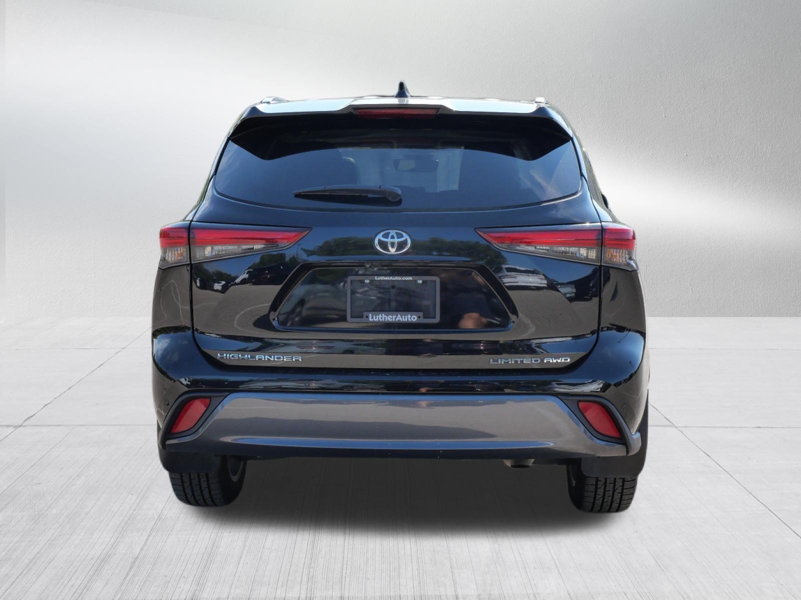 Used 2023 Midnight Black Metallic Toyota Limited image 7