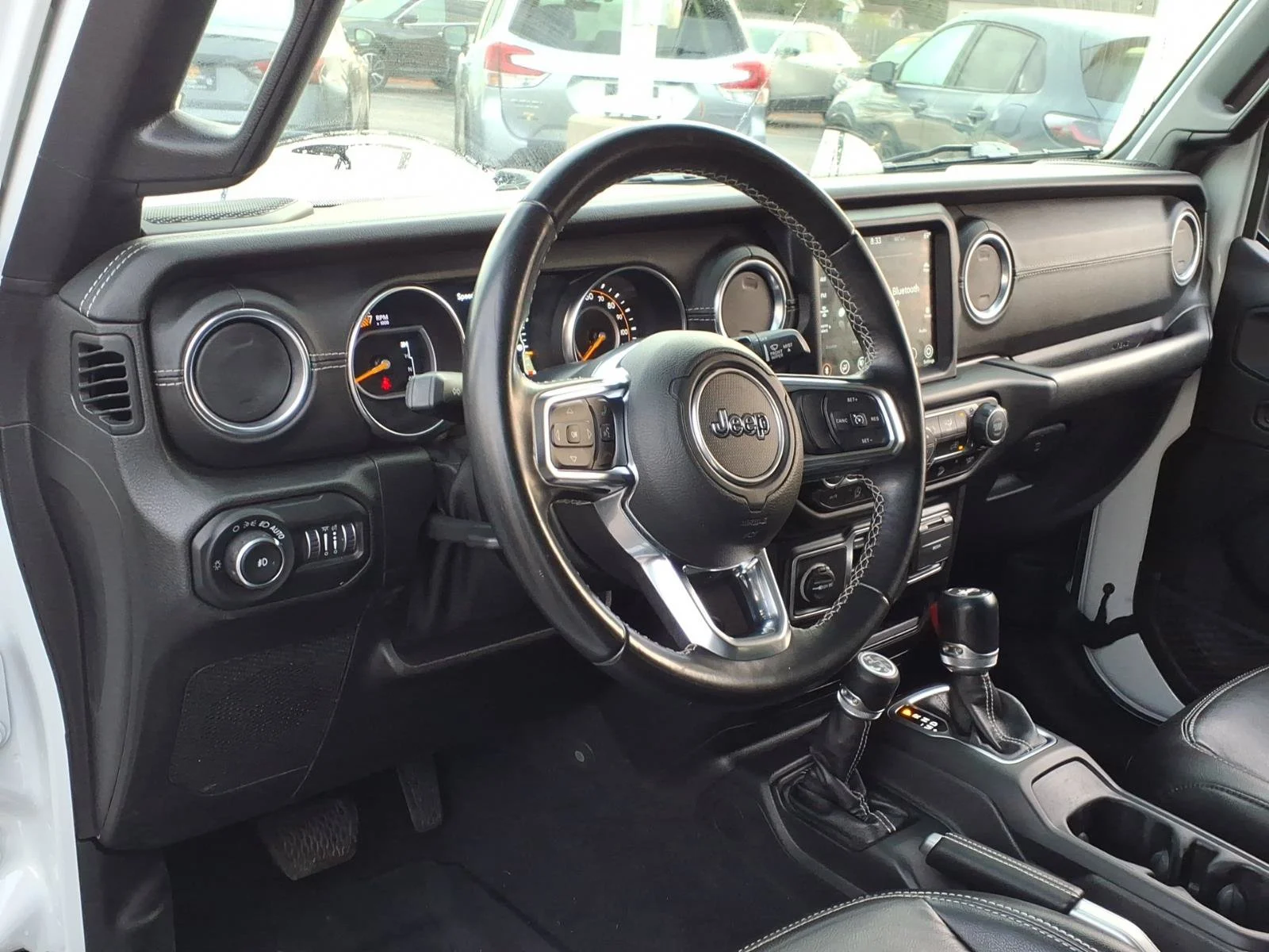 Used 2020 Bright White Clearcoat Jeep Sahara image 6