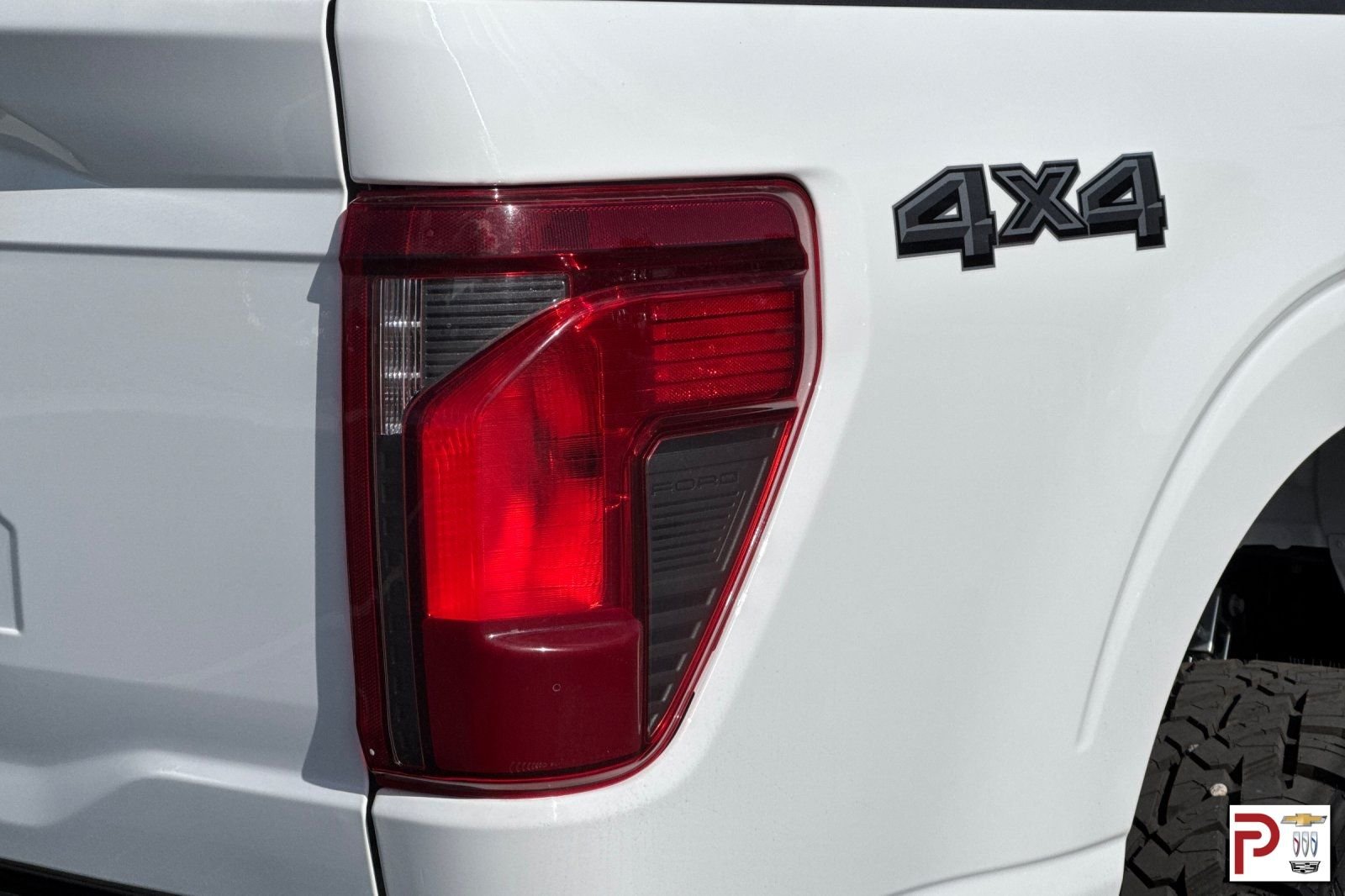 Used 2024 White Ford XLT image 32
