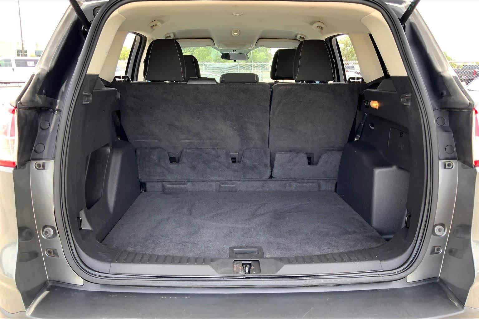 Used 2014 Sterling Gray Metallic Ford SE image 34