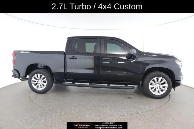 Used 2023 Black Chevrolet Custom image 23