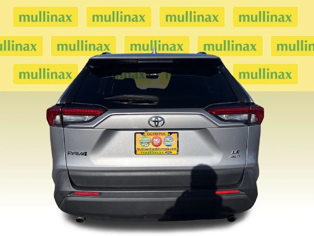 Certified Used 2019 Silver Toyota LE image 30