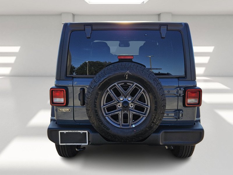 New 2026 Anvil Clear-Coat Exterior Paint Jeep SPORT S 4 DOOR 4X4 image 4
