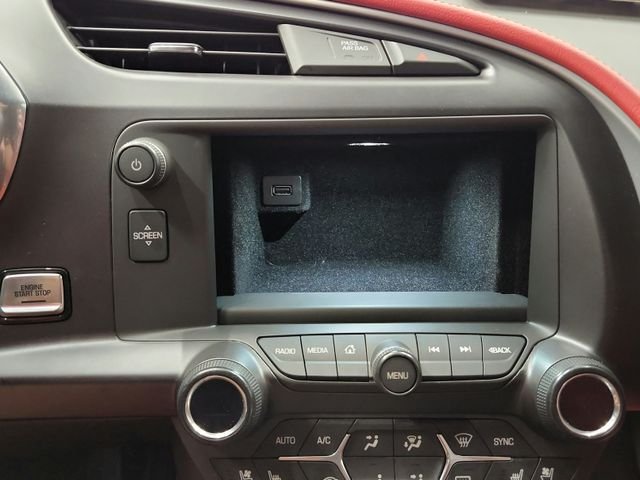 Used 2019 White Chevrolet Grand Sport image 32