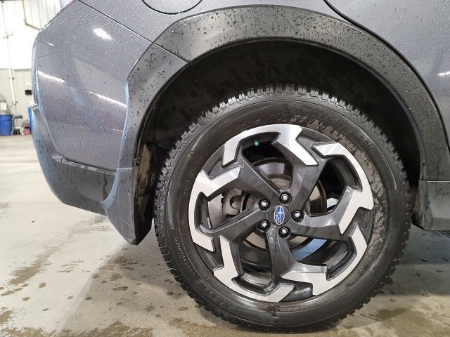 Used 2022 Gray Metallic Subaru Limited image 15
