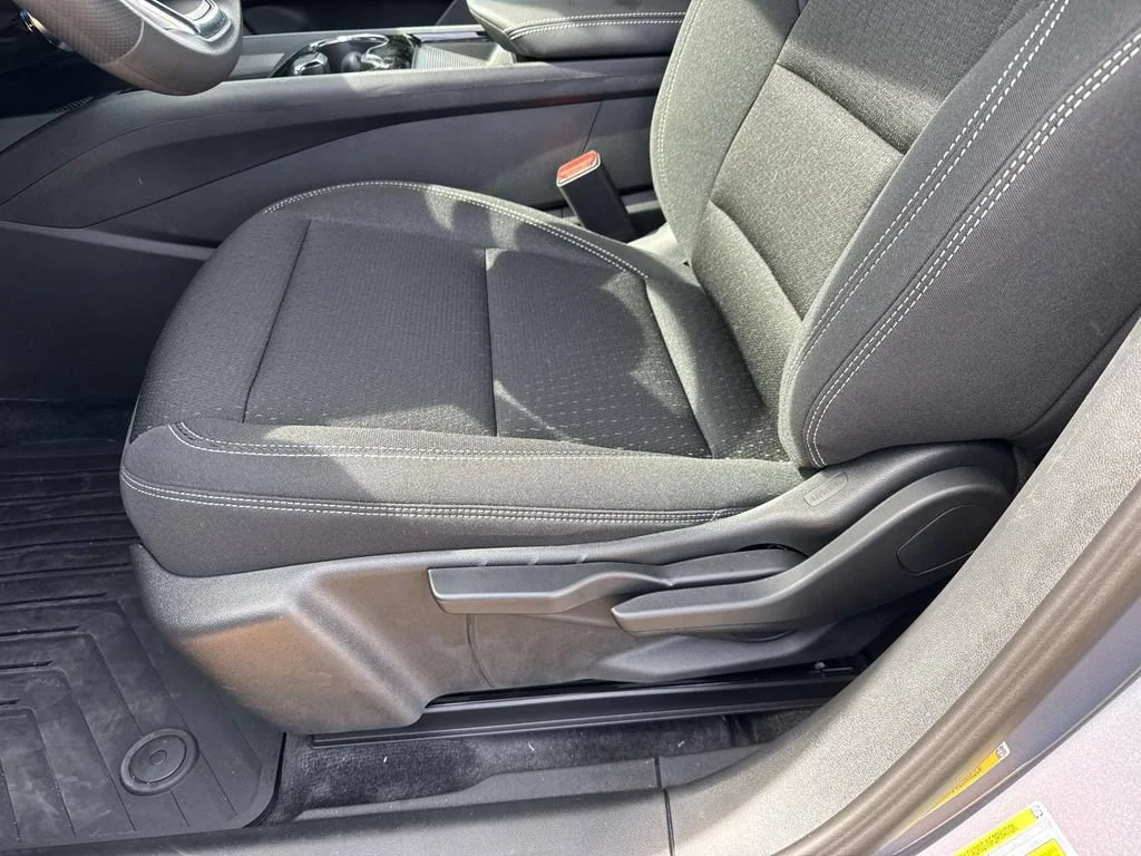 2025 Chevrolet Blazer EV LT - Photo 30