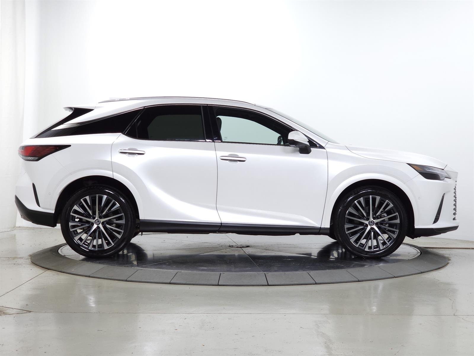 Certified Used 2026 White Lexus PREMIUM PLUS image 13