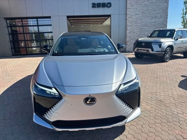 New 2026 Iridium Lexus PREMIUM AWD image 3