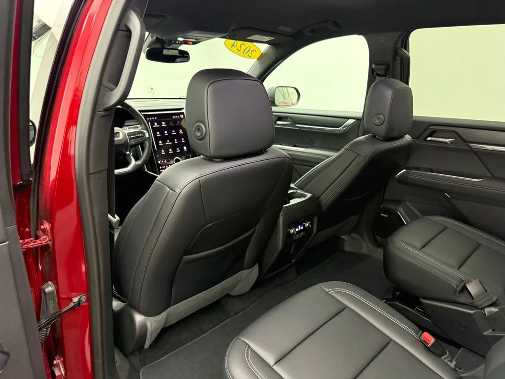 Used 2024 Red GMC Elevation image 36