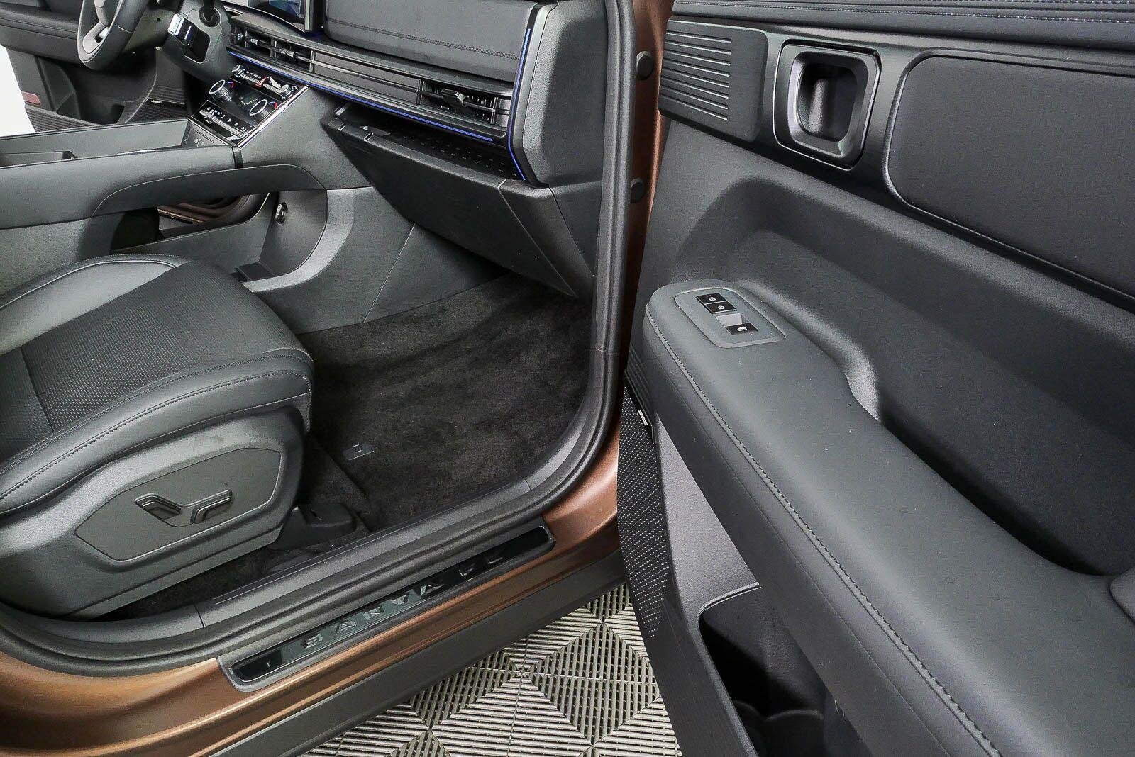 New 2026 Earthy Brass Matte Hyundai Calligraphy FWD image 25