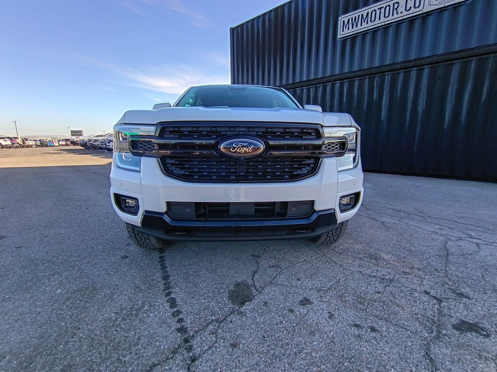 View vehicle photo 3