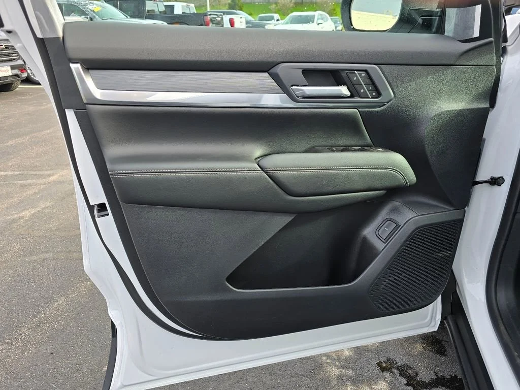2026 GMC Terrain Elevation - Photo 12